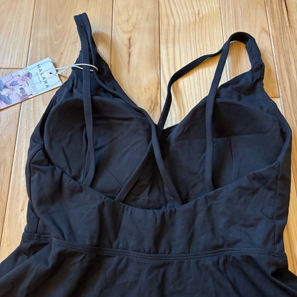 NEW Halara Cloudful Crisscross Ballet Barre Dance Black Activewear Mini Dress - Picture 7 of 10